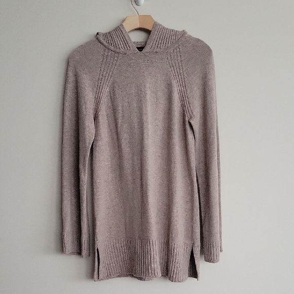 Ann Taylor Tunic Bell Sleeve Hooded  Sweater Tan Size S - Picture 1 of 7